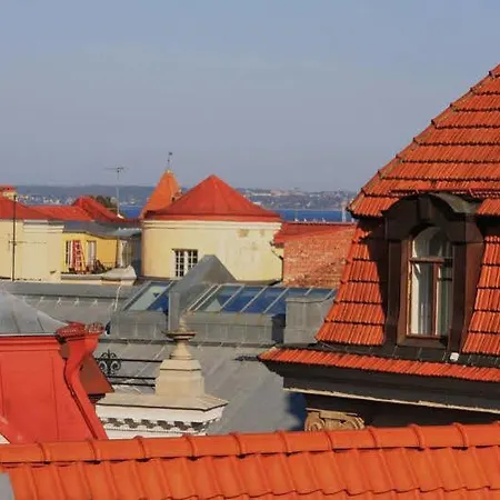 Отель Hestia Maestro Old Town