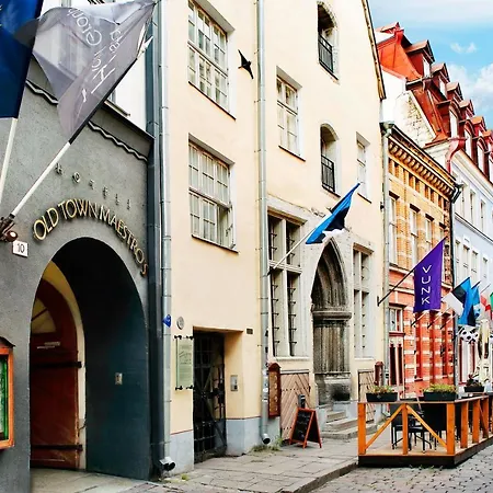 Hestia Maestro Old Town Hotel 3*